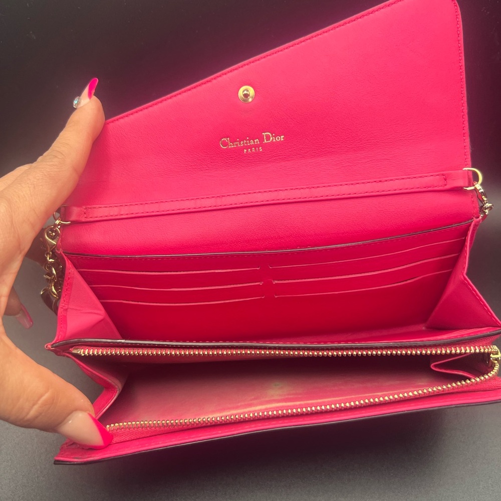 Christian Dior Lady Dior WOC ๐FUSHIA ๐& Mauve combo. W/ COA & Dust Bag - Picture 7 of 16